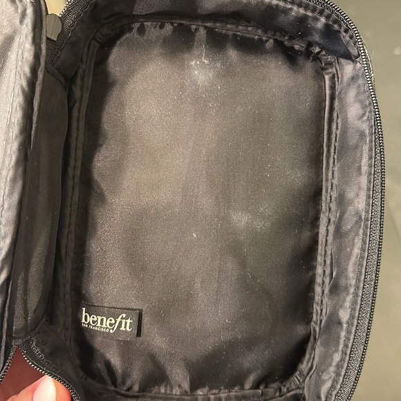 Benefit Cosmetic Case - Picture 8 of 9